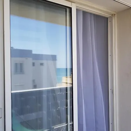 Apartment Chez Isabelle Et Virgile Bel Appartement, Avec Vues, A 50m De La Palavas-les-Flots