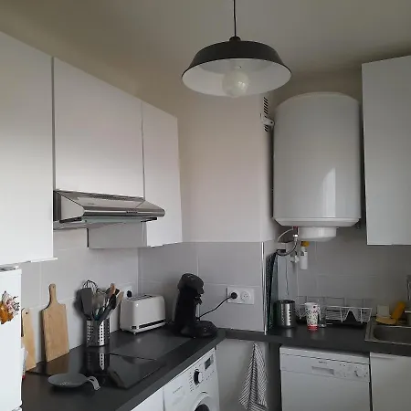 Chez Isabelle Et Virgile Bel Appartement, Avec Vues, A 50m De La Apartment *